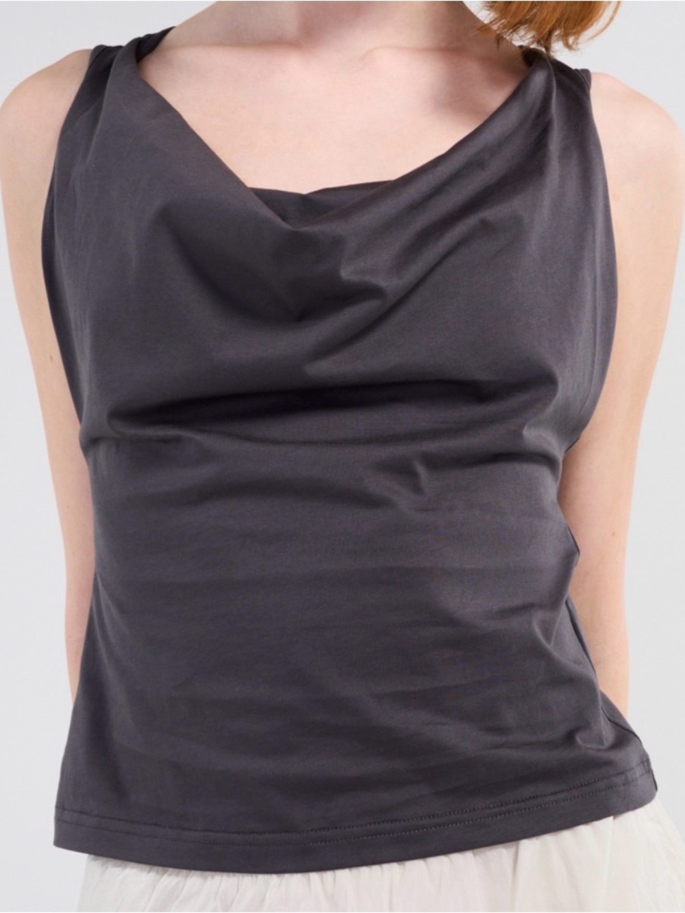 Geel Jameson Top cotton drape neck in Charcoal S - Picture 1 of 8